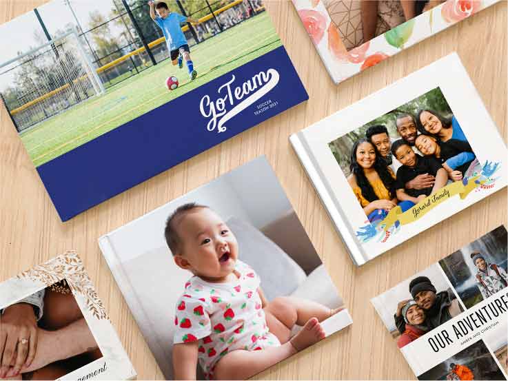 Make your photo book perfect with customizable layouts, background colors and fonts.